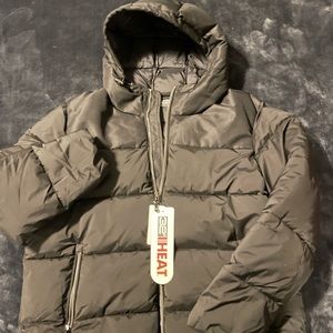 Men’s puffer coat. NWT Size L. 32 Degrees